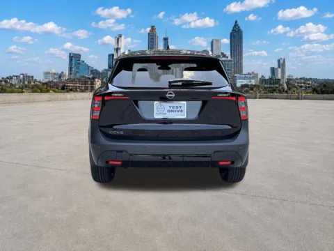 More photos of 2027 Nissan Kicks SR at Nissan of Lithia Springs, GA