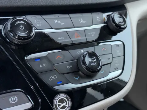 More photos of 2024 Chrysler Pacifica Touring L at Nissan of Lithia Springs, GA