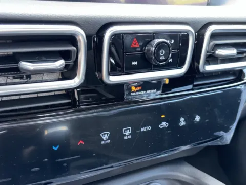 More photos of 2027 Nissan Sentra SV at Nissan of Lithia Springs, GA