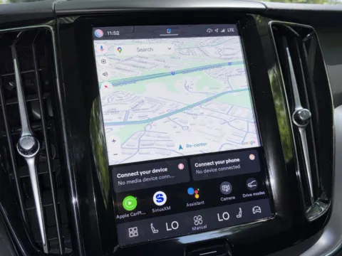 More photos of 2025 Volvo XC60 B5 Core at Nissan of Lithia Springs, GA