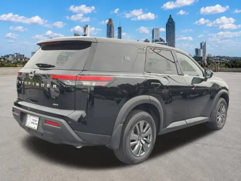More photos of 2025 Nissan Pathfinder S at Nissan of Lithia Springs, GA