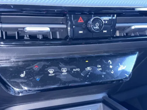 More photos of 2027 Nissan Kicks SR at Nissan of Lithia Springs, GA