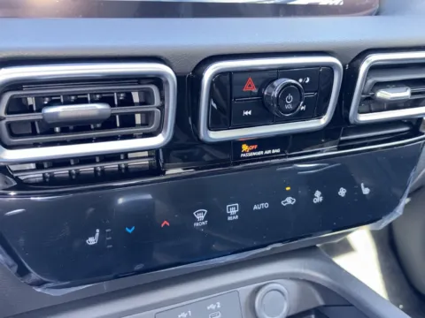 More photos of 2027 Nissan Sentra SV at Nissan of Lithia Springs, GA