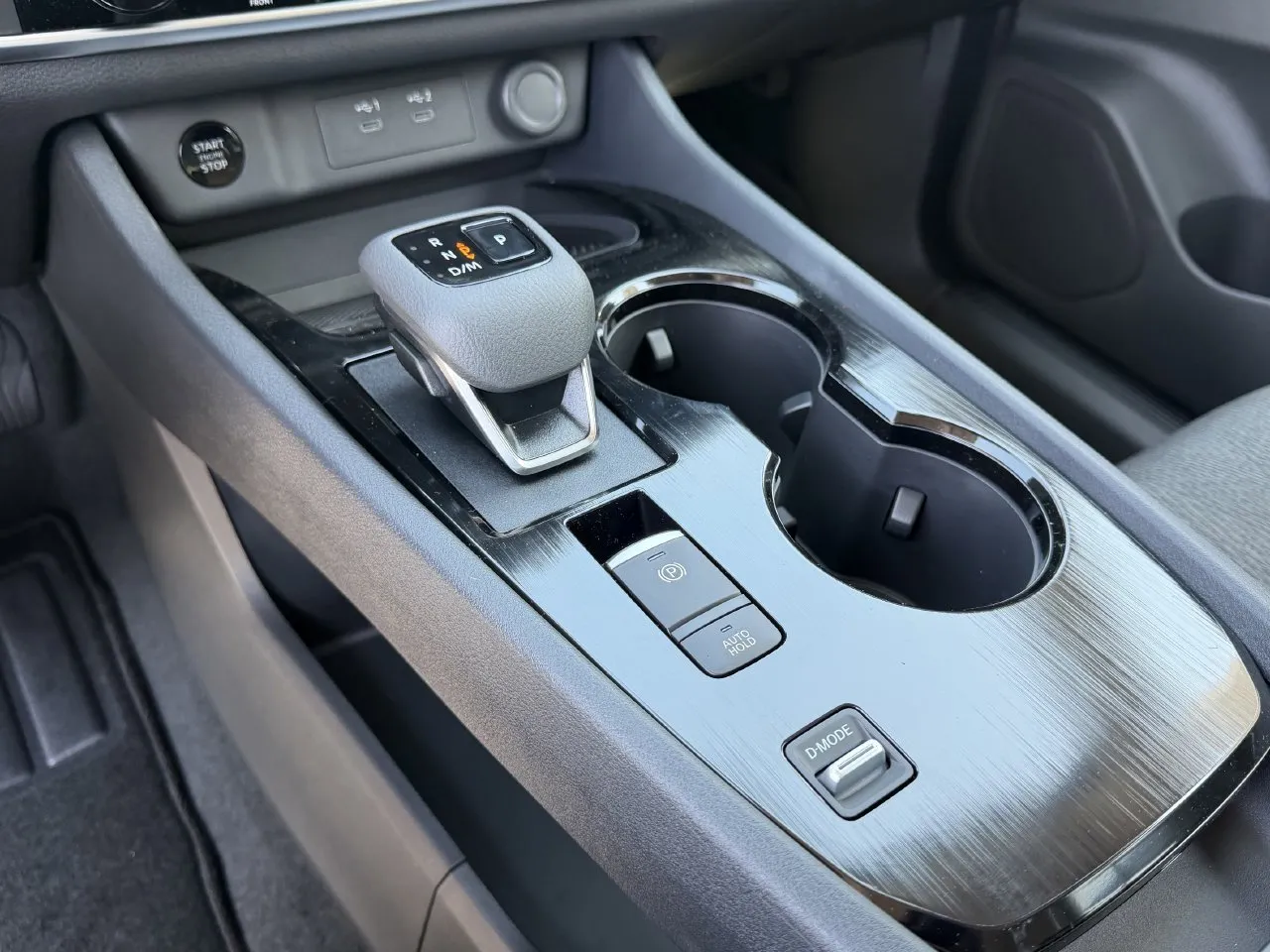 2026 Nissan Rogue SV - Photo 7