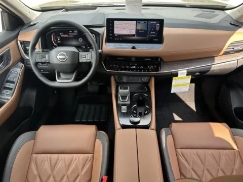 Photos of 2026 Nissan Rogue Platinum for sale in Morrow, GA at Nissan South Morrow