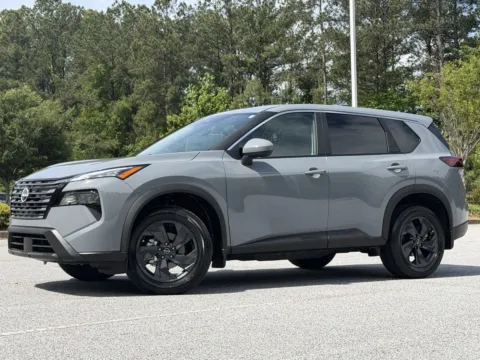 Photos of 2026 Nissan Rogue SV for sale in Morrow, GA at Nissan South Morrow