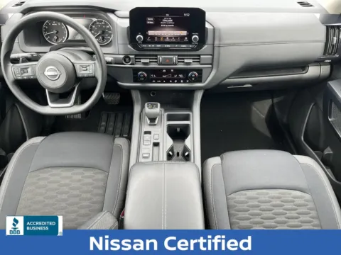 Photos of 2025 Nissan Pathfinder S for sale in Morrow, GA at Nissan South Morrow