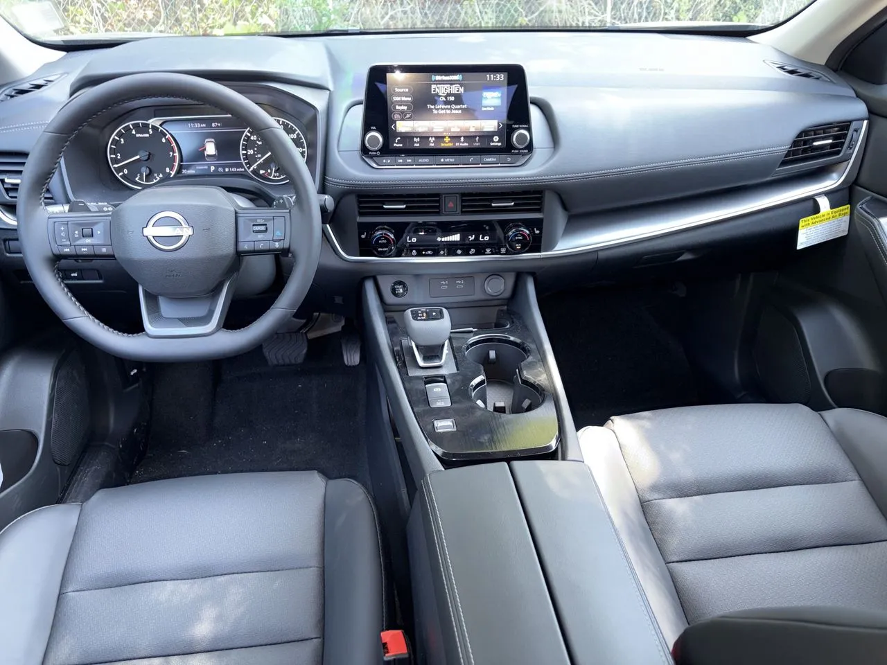 2026 Nissan Rogue SV - Photo 11