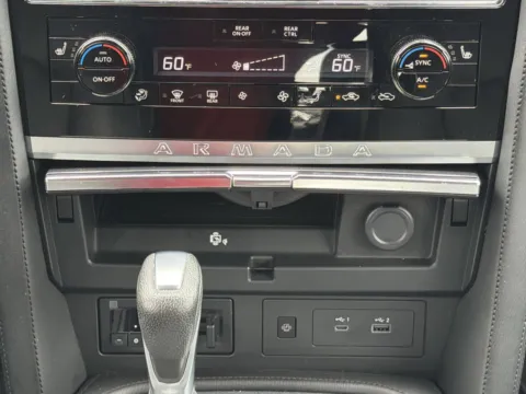 More photos of 2022 Nissan Armada SL at Nissan South Morrow, GA