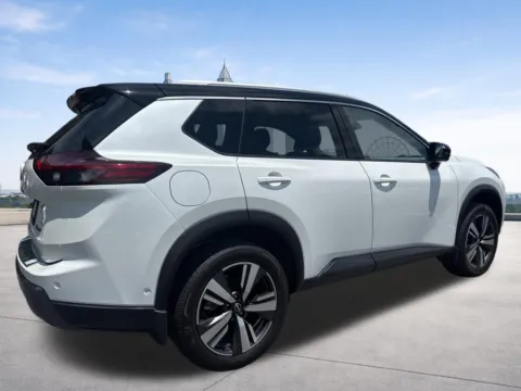 Another view of 2025 Nissan Rogue SL for sale in Morrow, GA at Nissan South Morrow
