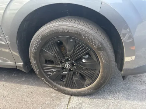 More photos of 2025 Nissan Murano SV at Nissan South Morrow, GA