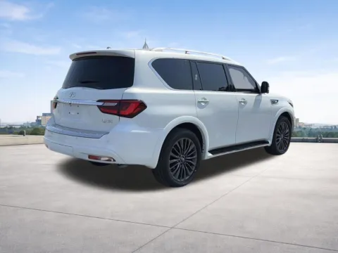 More photos of 2023 INFINITI QX80 Sensory at Nissan South Morrow, GA