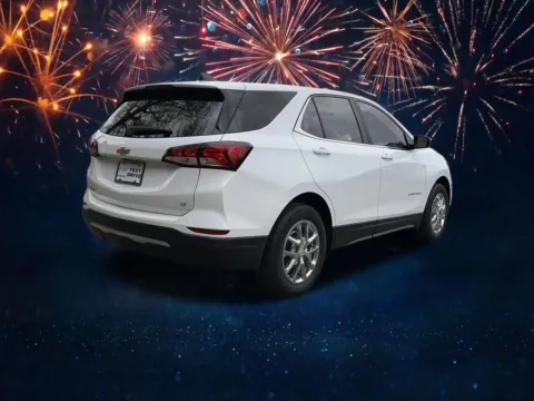 More photos of 2022 Chevrolet Equinox LT at Nissan South Morrow, GA