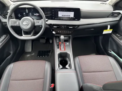 Photos of 2026 Nissan Kicks SR for sale in Morrow, GA at Nissan South Morrow