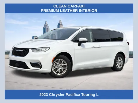 White 2023 Chrysler Pacifica Touring L for sale in Morrow, GA