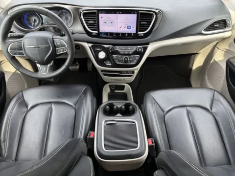 Photos of 2023 Chrysler Pacifica Touring L for sale in Morrow, GA at Nissan South Morrow