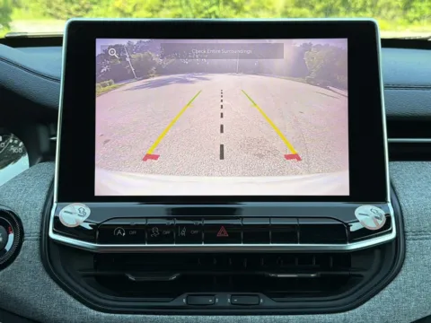 More photos of 2024 Jeep Compass Latitude at Nissan South Morrow, GA