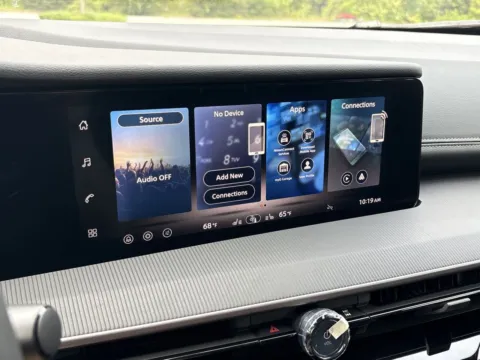 More photos of 2026 Nissan Murano SV at Nissan South Morrow, GA