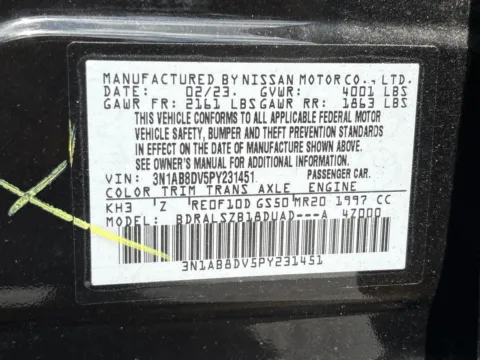 Photos of 2023 Nissan Sentra SR for sale in Morrow, GA at Nissan South Morrow