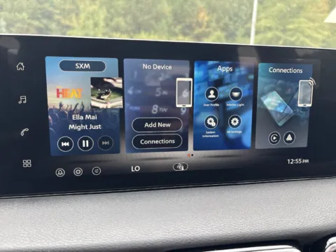 More photos of 2027 Nissan Sentra SR at Nissan South Morrow, GA