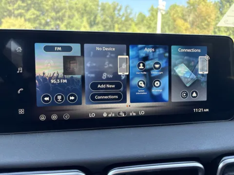 More photos of 2027 Nissan Sentra SR at Nissan South Morrow, GA