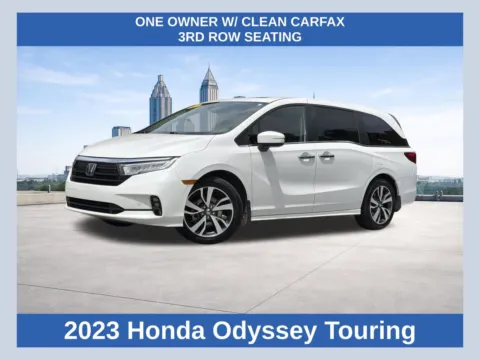White 2023 Honda Odyssey Touring for sale in Morrow, GA