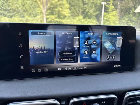 More photos of 2027 Nissan Sentra SR at Nissan South Morrow, GA