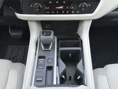 More photos of 2023 Nissan Pathfinder SV at Nissan South Morrow, GA