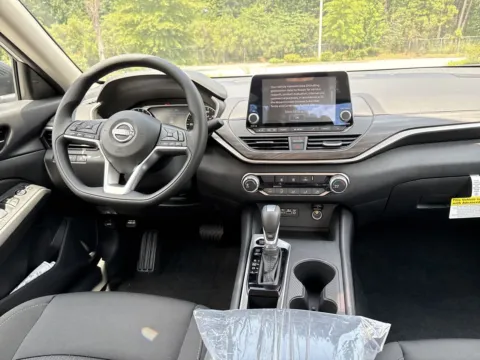 Another view of 2026 Nissan Altima 2.5 SV for sale in Morrow, GA at Nissan South Morrow
