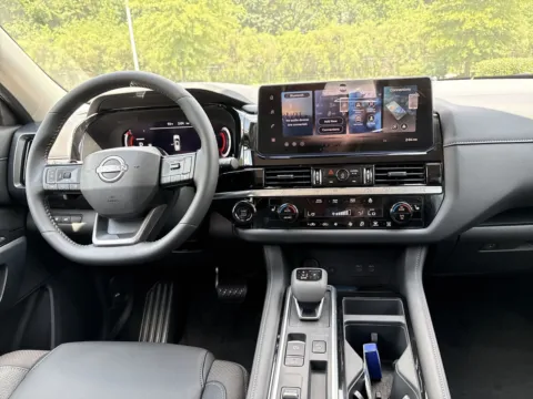 Another view of 2026 Nissan Pathfinder SL for sale in Morrow, GA at Nissan South Morrow