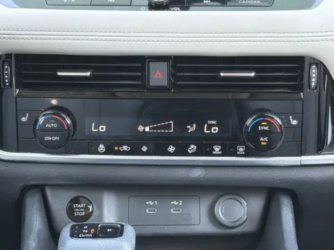 More photos of 2025 Nissan Rogue SL at Nissan South Morrow, GA