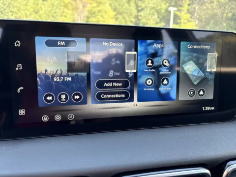 More photos of 2027 Nissan Sentra S at Nissan South Morrow, GA