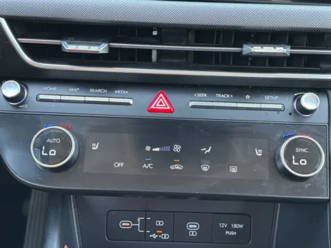 More photos of 2025 Hyundai Sonata SEL at Nissan South Morrow, GA