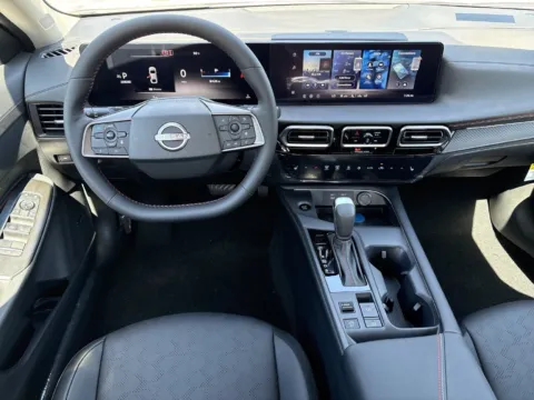 Photos of 2027 Nissan Sentra SR for sale in Morrow, GA at Nissan South Morrow