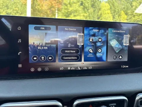 More photos of 2027 Nissan Sentra SR at Nissan South Morrow, GA
