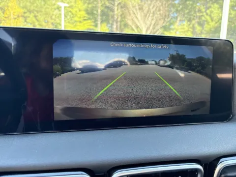 More photos of 2027 Nissan Sentra SV at Nissan South Morrow, GA