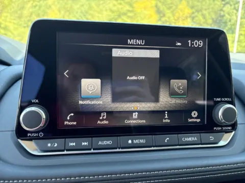 More photos of 2027 Nissan Rogue SV at Nissan South Morrow, GA