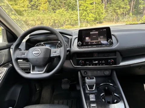 Photos of 2027 Nissan Rogue SV for sale in Morrow, GA at Nissan South Morrow