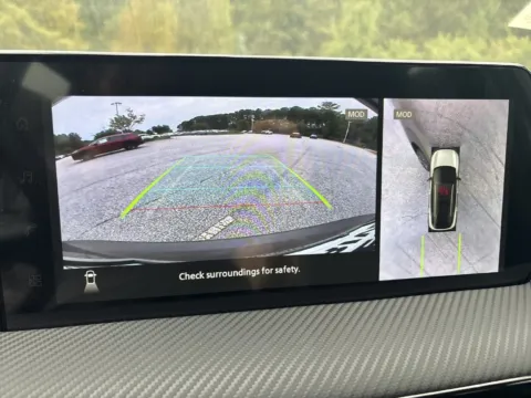 More photos of 2026 Nissan Kicks SR at Nissan South Morrow, GA