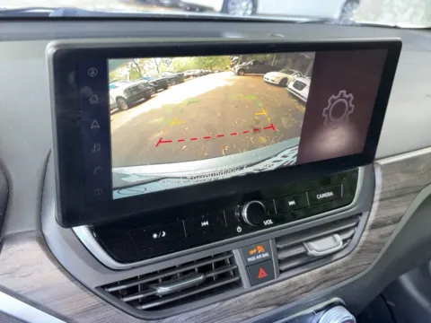 More photos of 2024 Nissan Altima 2.5 SV at Nissan South Morrow, GA