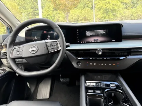 Another view of 2027 Nissan Murano Platinum for sale in Morrow, GA at Nissan South Morrow