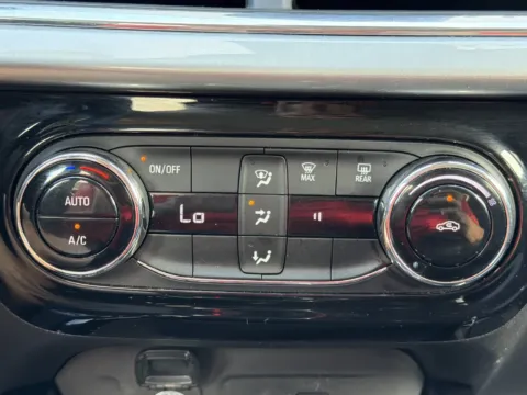More photos of 2025 Chevrolet Trax LT at Nissan South Morrow, GA