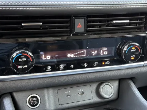 More photos of 2023 Nissan Rogue SV at Nissan South Morrow, GA