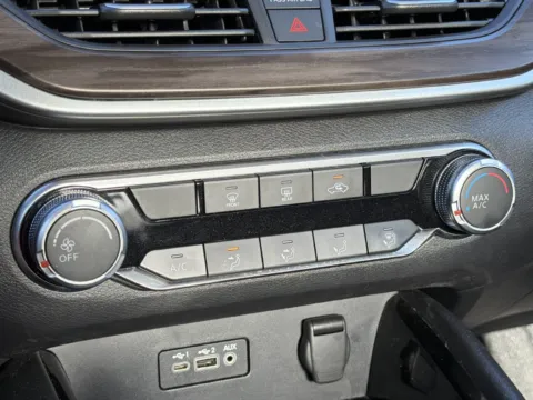 More photos of 2024 Nissan Altima 2.5 SV at Nissan South Morrow, GA