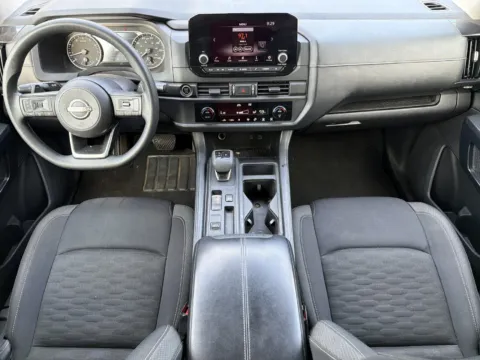 Photos of 2023 Nissan Pathfinder S for sale in Morrow, GA at Nissan South Morrow
