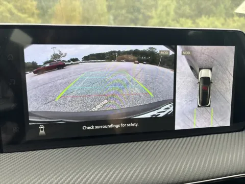 More photos of 2026 Nissan Kicks SR at Nissan South Morrow, GA