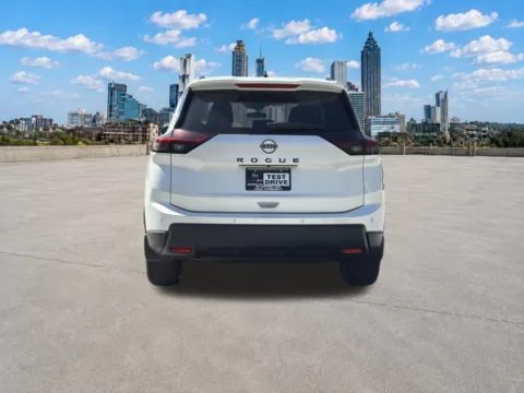 More photos of 2027 Nissan Rogue Dark Armor at Nissan South Morrow, GA