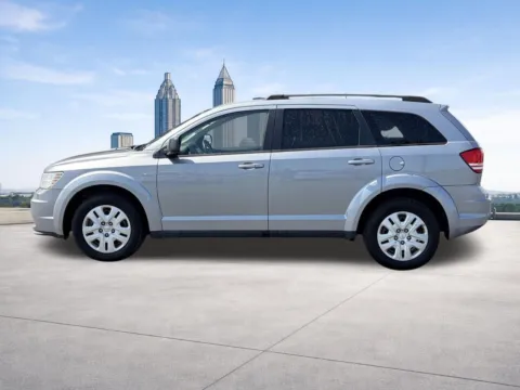 Photos of 2020 Dodge Journey SE for sale in Lithia Springs, GA at Nissan of Lithia Springs