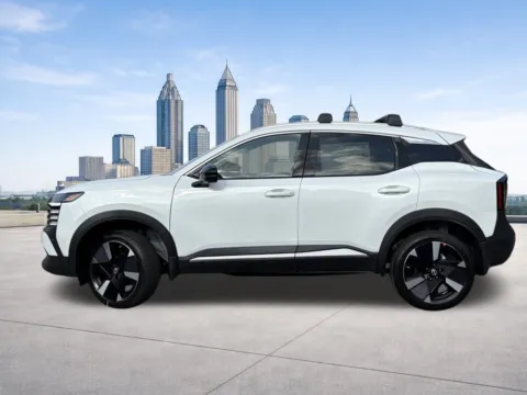 Photos of 2026 Nissan Kicks SR for sale in Lithia Springs, GA at Nissan of Lithia Springs