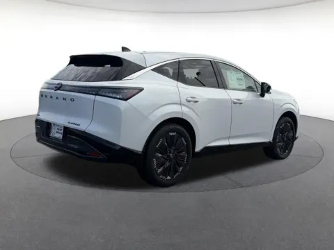More photos of 2026 Nissan Murano Platinum at Nissan of Lithia Springs, GA